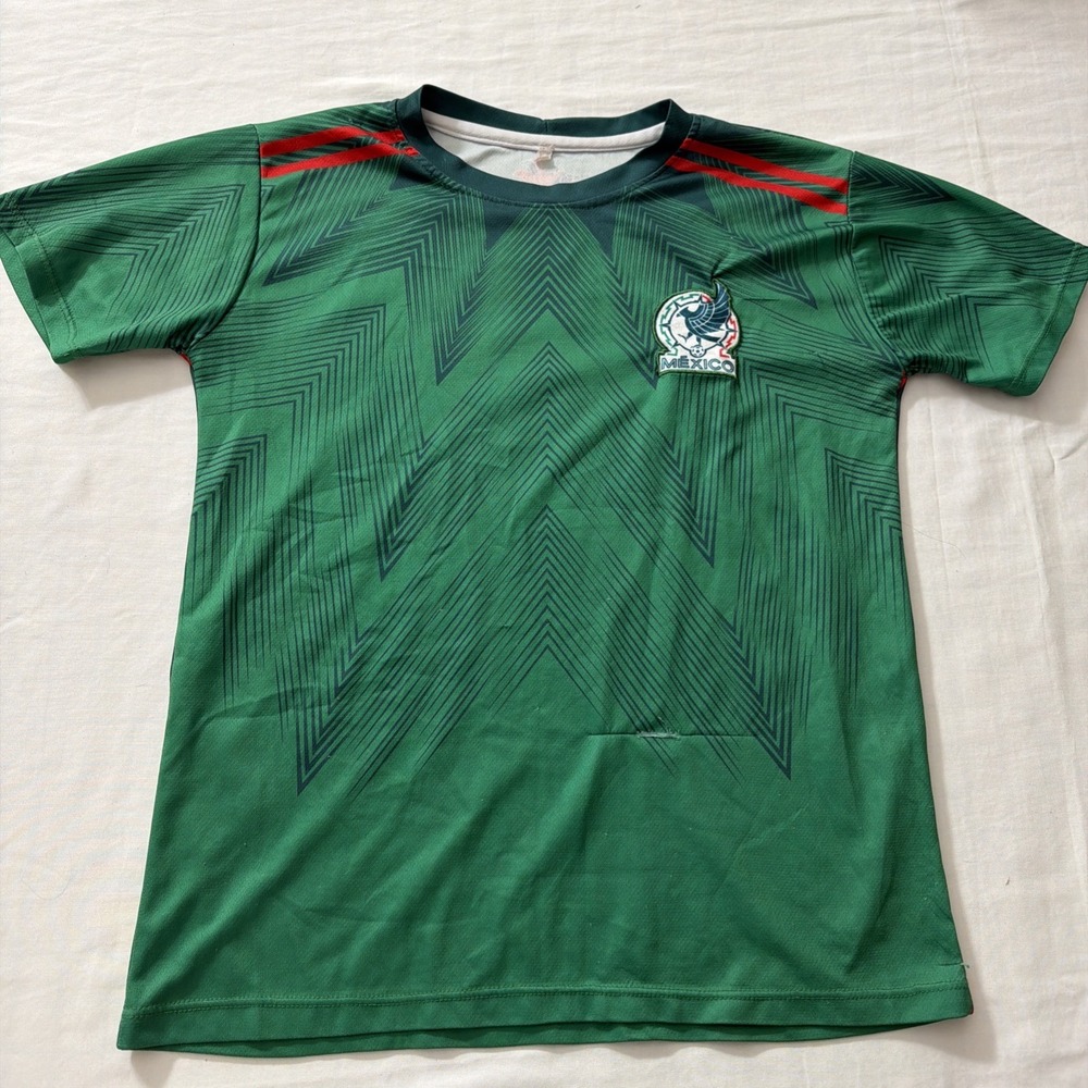 Mexico National Team Soccer Jersey Boys 16 Green Football Short Sleeve Crest Gym